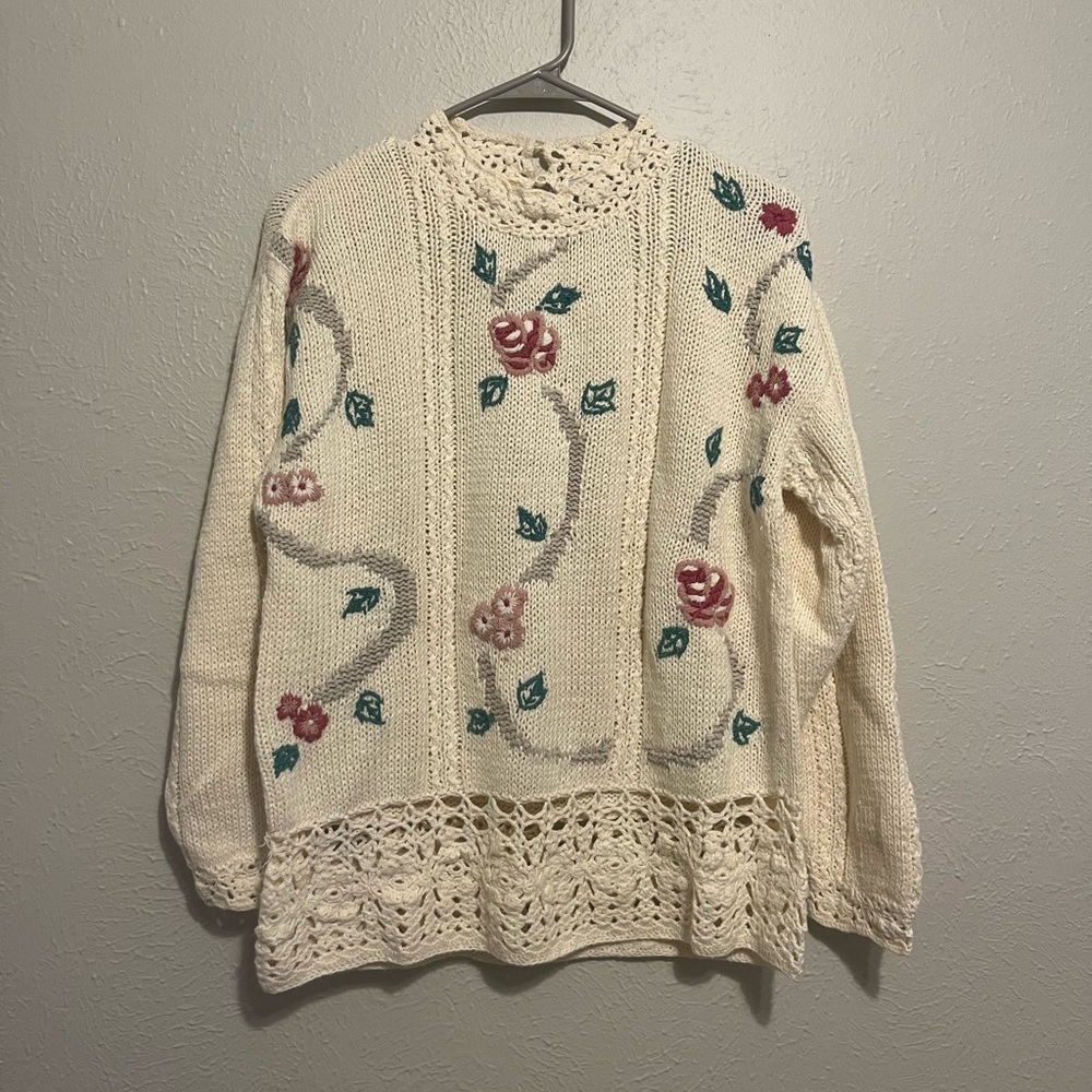 Vintage Women’s Autograph Sweater Flowers Roses Embroidered Knit Crochet Ivory M
